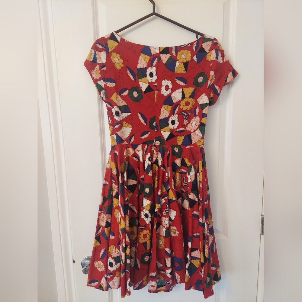 Sportsgirl Colorful Geometric Dress, tag says 8 but more like 4/6 - Picture 2 of 3